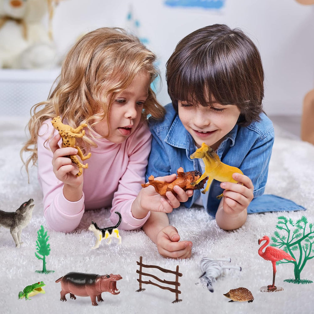 100Piece Set of Animals Figures & Accessories