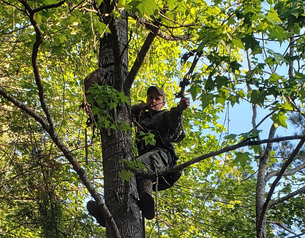 UIIHUNT Tree Saddle, The Gen 1 Hunting Saddle, Lightweight Hammock Tree Saddl...