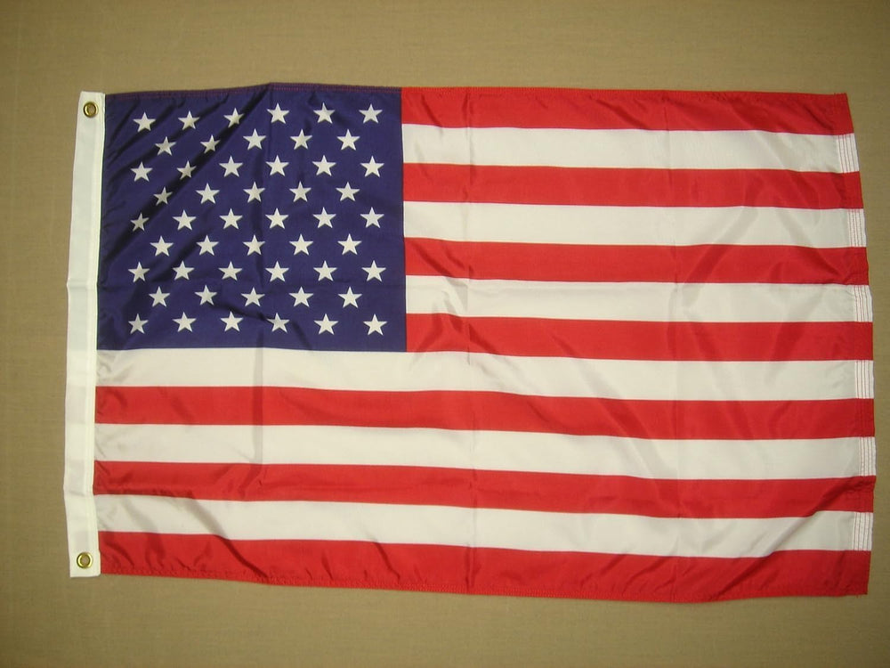 Annin Flagmakers Dyed Nylon American Flag - 3 x 5 Feet (Model 2555)