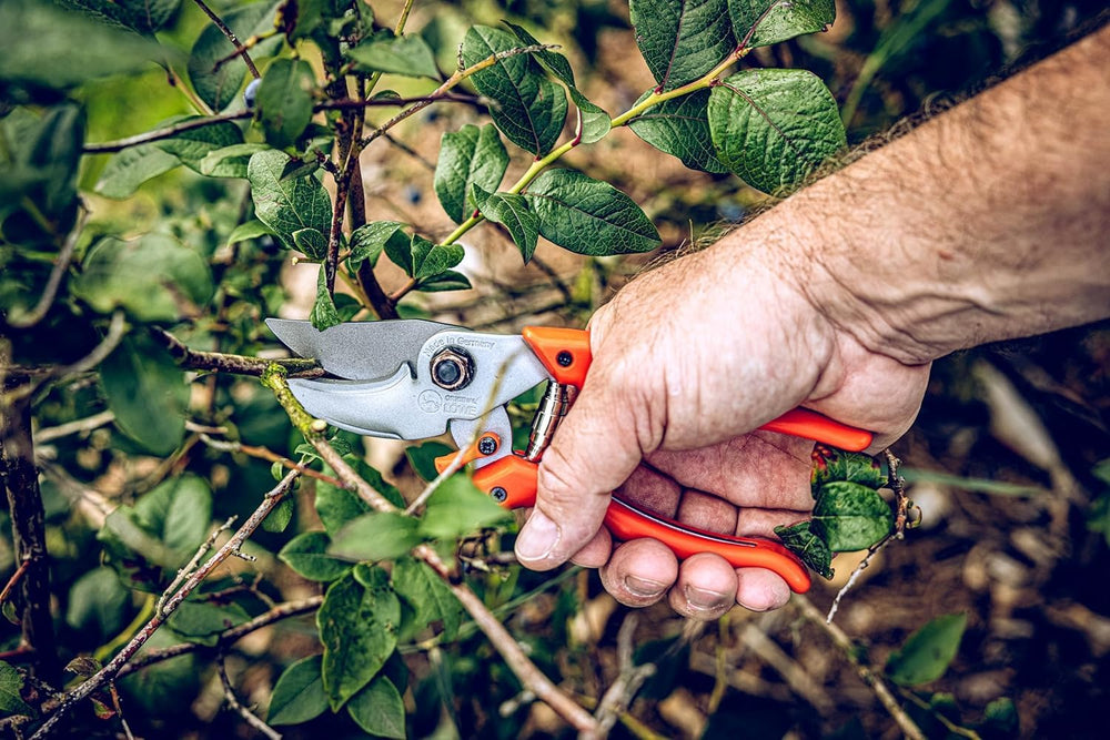Original LÖWE 9 Bypass Pruning Shears 9.104 with Adjustable Grip Width - Shar...