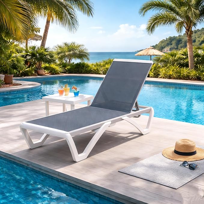 Kozyard Outdoor Chaise Lounge Chair, Full Flat Adjustable Patio Lounger with ...